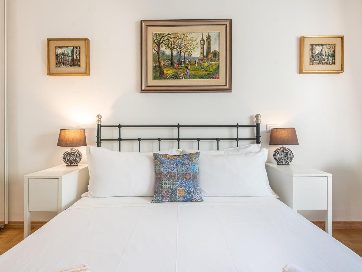 Apartment On Shopping Street Cagliari Exterior foto
